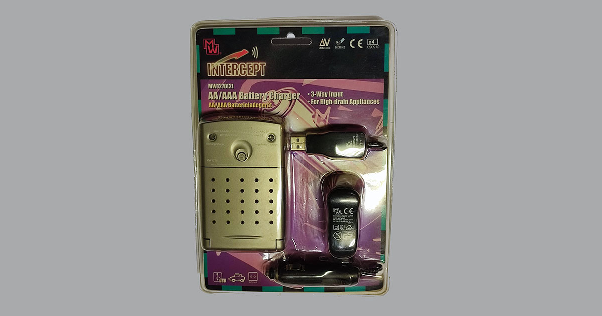 MW INTERCEPT MW1270-2 CARICABATTERIA AA/AAA CON ADATTATORE AUTO