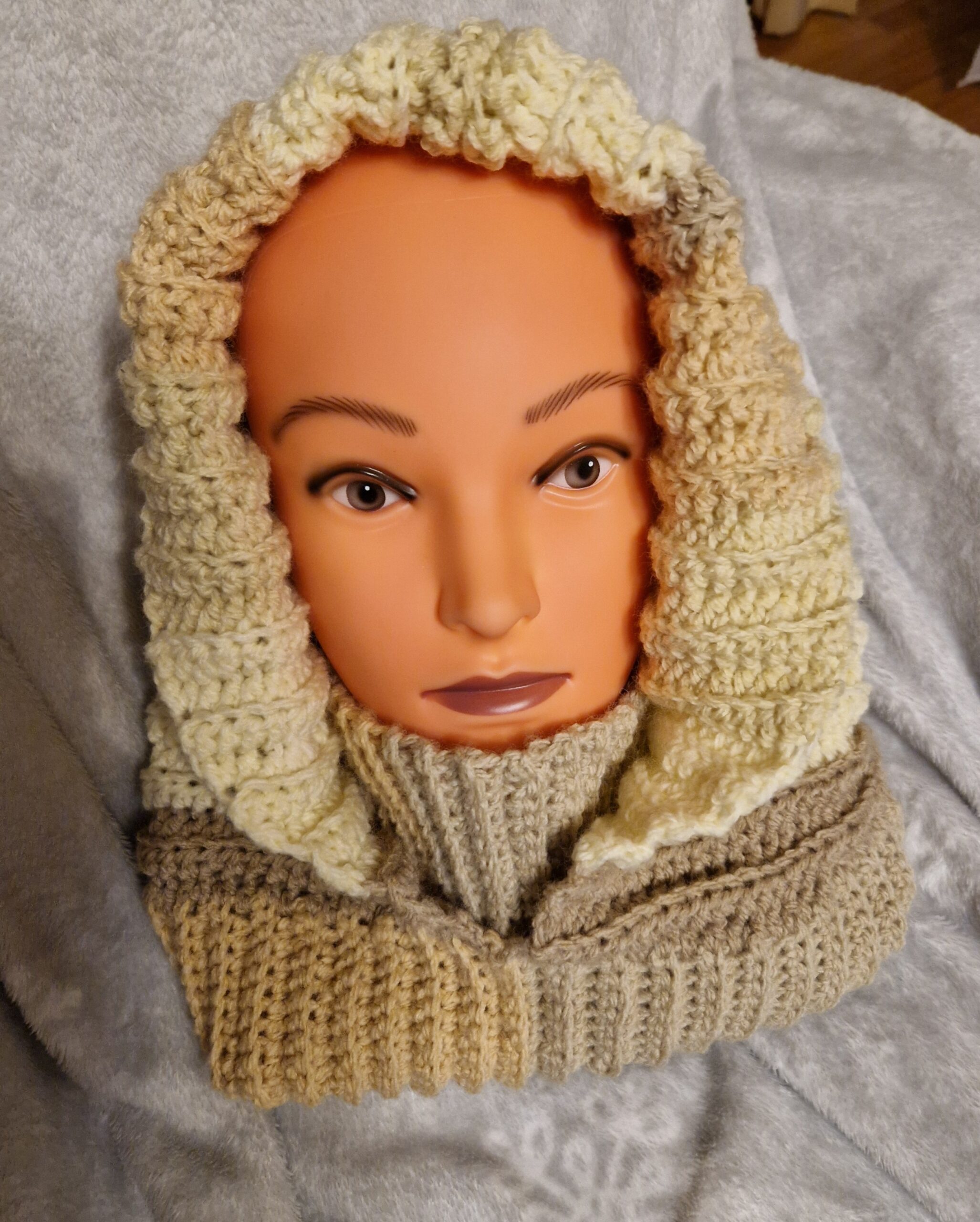 Cappuccio scaldacollo