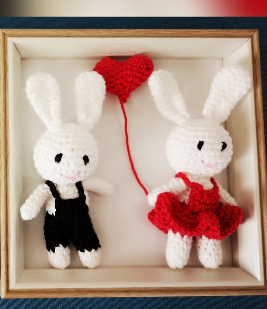 Coniglietti innamorati