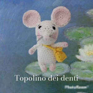Topolino dei denti bianco o grigio